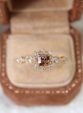 法国coss koko圣诞限定小方糖戒指女日系锆石阿卡朵咖啡新款开口