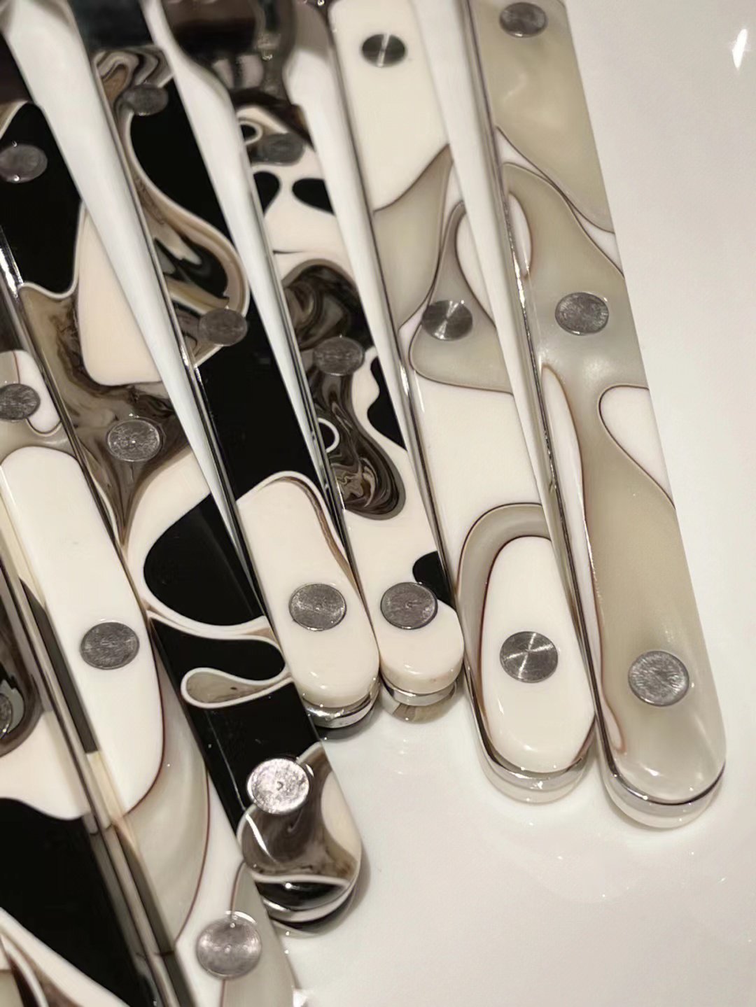 新款现货法国正品SabreParis黑白沙丘亮面西餐具刀叉勺4件套装,淘宝优惠券,粉丝福利购,淘宝优惠卷