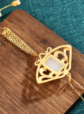 2025夏季新国潮中式旗袍古装饰品颈链仿和田玉宫廷团扇流苏项链女