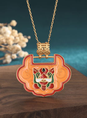 中国风宫廷配饰古法金工艺冷珐琅彩绘红色醒狮平安锁复古仙女项链