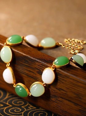 新中式仿和田玉手链女轻奢创意设计高级感多巴胺彩色多宝手饰品女