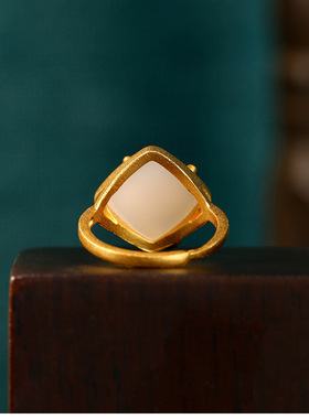 2025国潮新中式民族风复古国风高级感莲花指环古法镀金仿玉石戒指