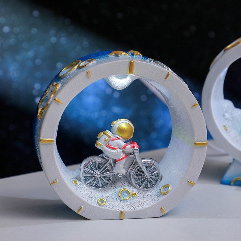 宇航员发光夜灯桌面创意工艺品摆件家用氛围照明灯送朋友伴手礼,淘宝优惠券,粉丝福利购,淘宝优惠卷