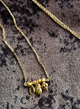 VIC & MAX  18K镀金镶嵌宝石吊坠项链 银泰百货