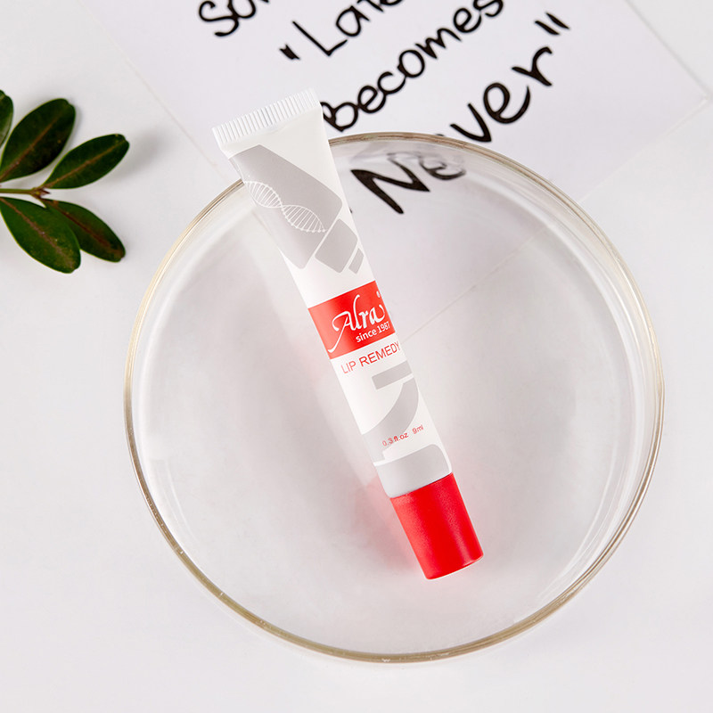 alra护唇精华保湿滋润防干裂润唇膏 ALRA海外润唇膏