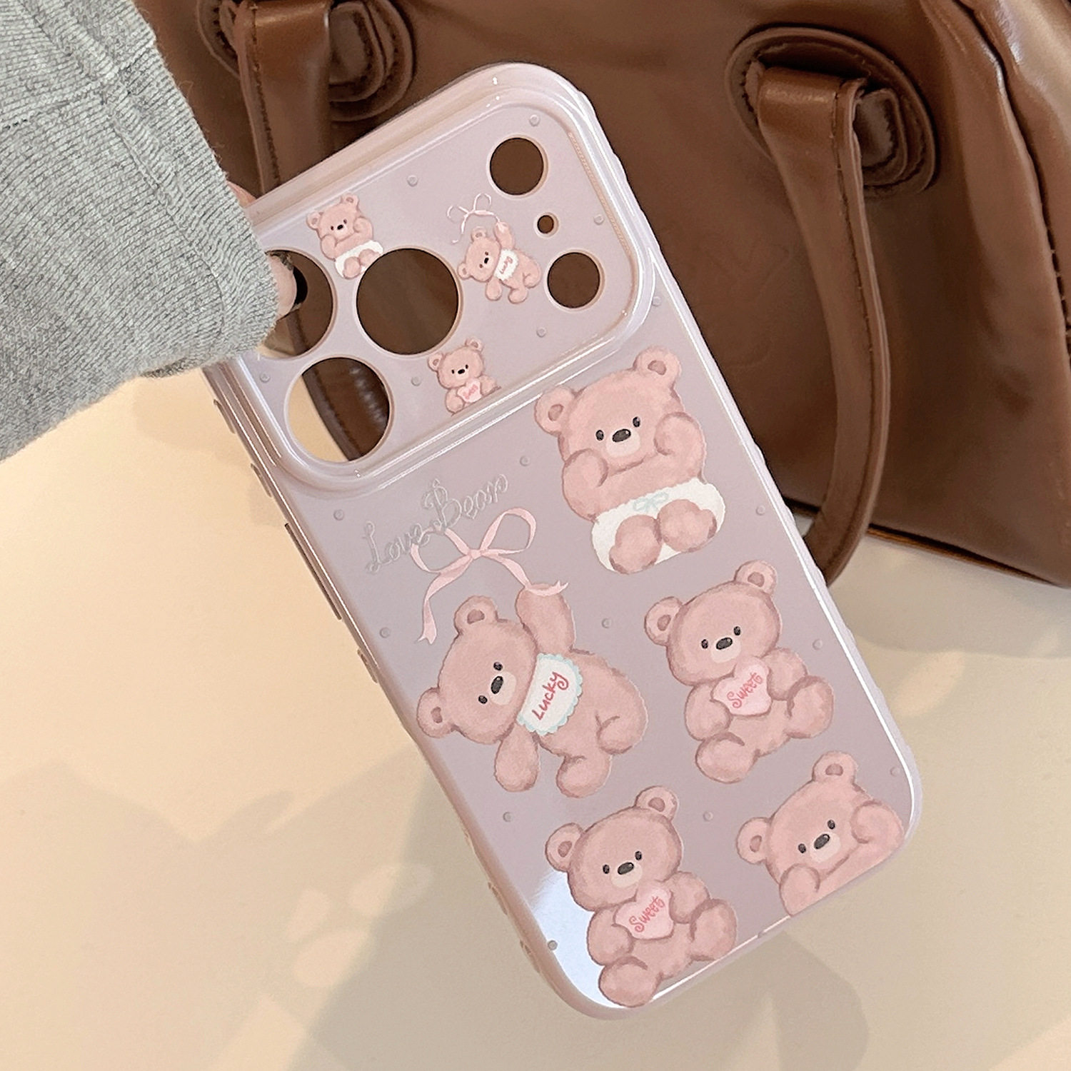 【智能AI相机键包裹】可爱卡通玩偶小熊适用苹果16手机壳新款iPhone17promax精孔全包防摔17PM包相机键软壳15,淘宝优惠券,粉丝福利购,淘宝优惠卷