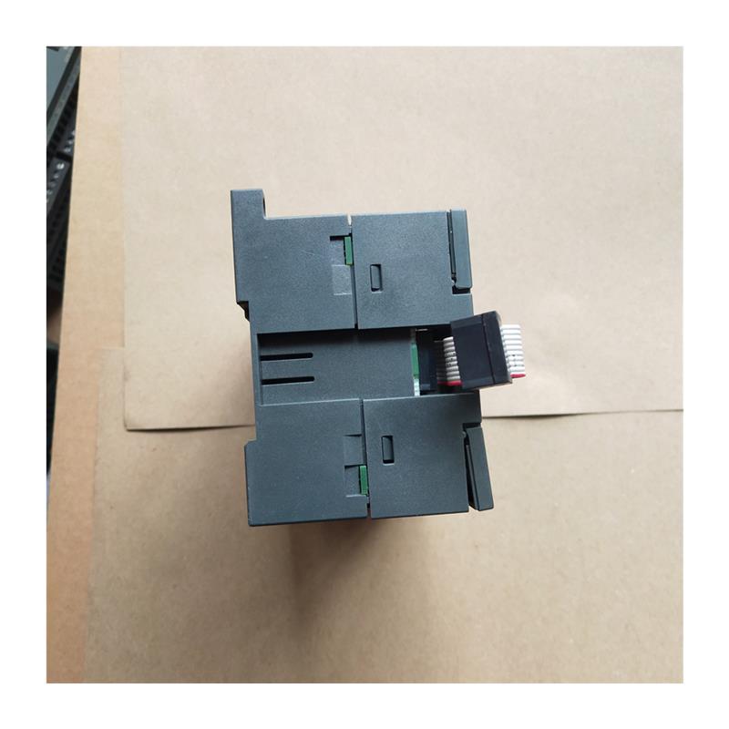 拍前询价:原装拆机S7-200PLC EM223CN 223-1PL22-0XA8 16入16-图3