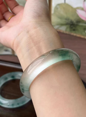 翠韵坊翡翠色手镯冰种飘花玉镯子冰透玉手镯女正品石英岩玉送礼物