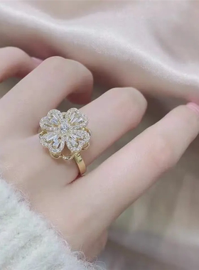 开口时尚个旋转小众设计锆石花朵戒指年新款潮幸运戒指
