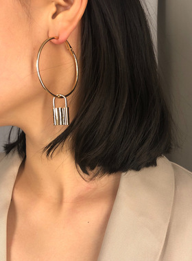 欧美跨境饰品多层锁形复古街拍项