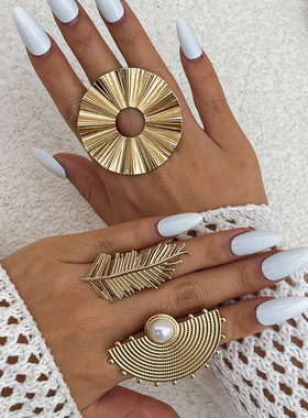 欧美跨境设计感金属褶皱羽毛仿珍