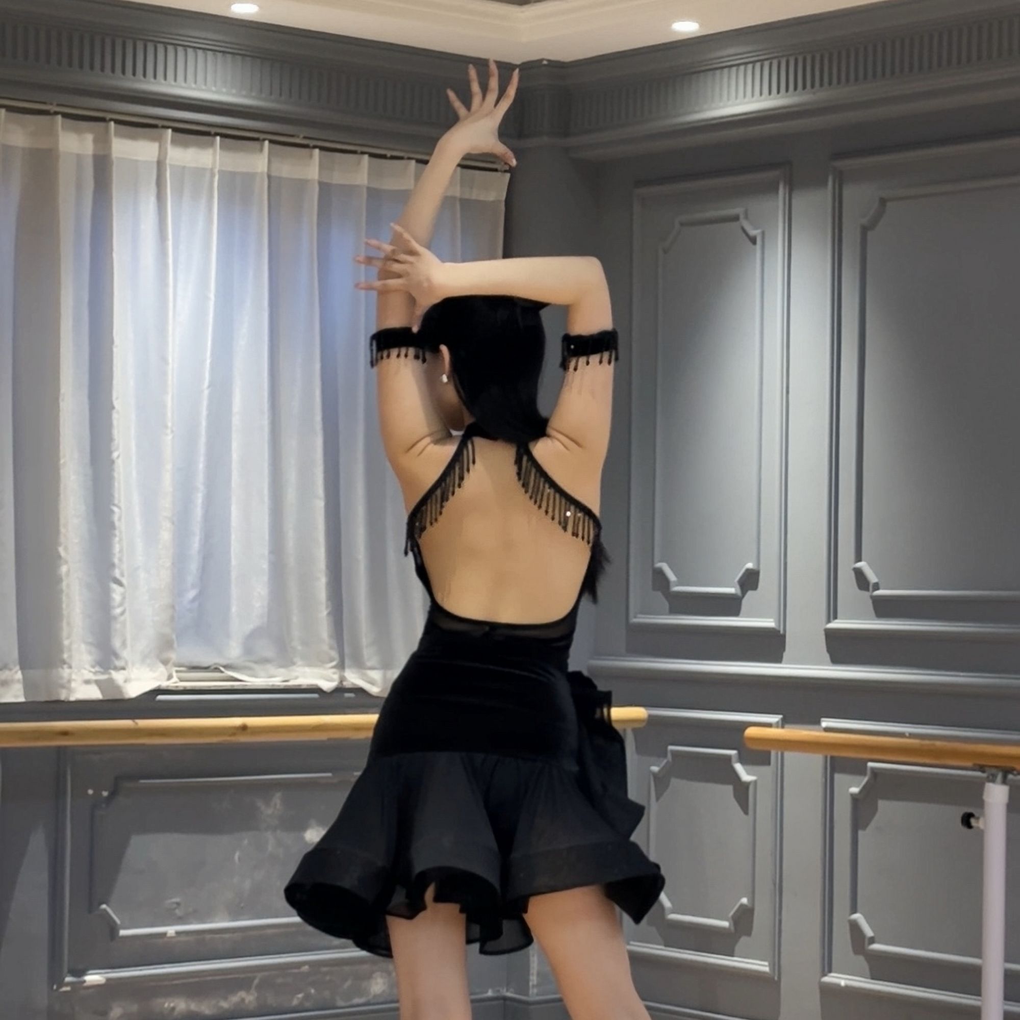 PUNK022拉丁分体套装丝绒质地自带胸垫底裤团购可优惠 - 图0