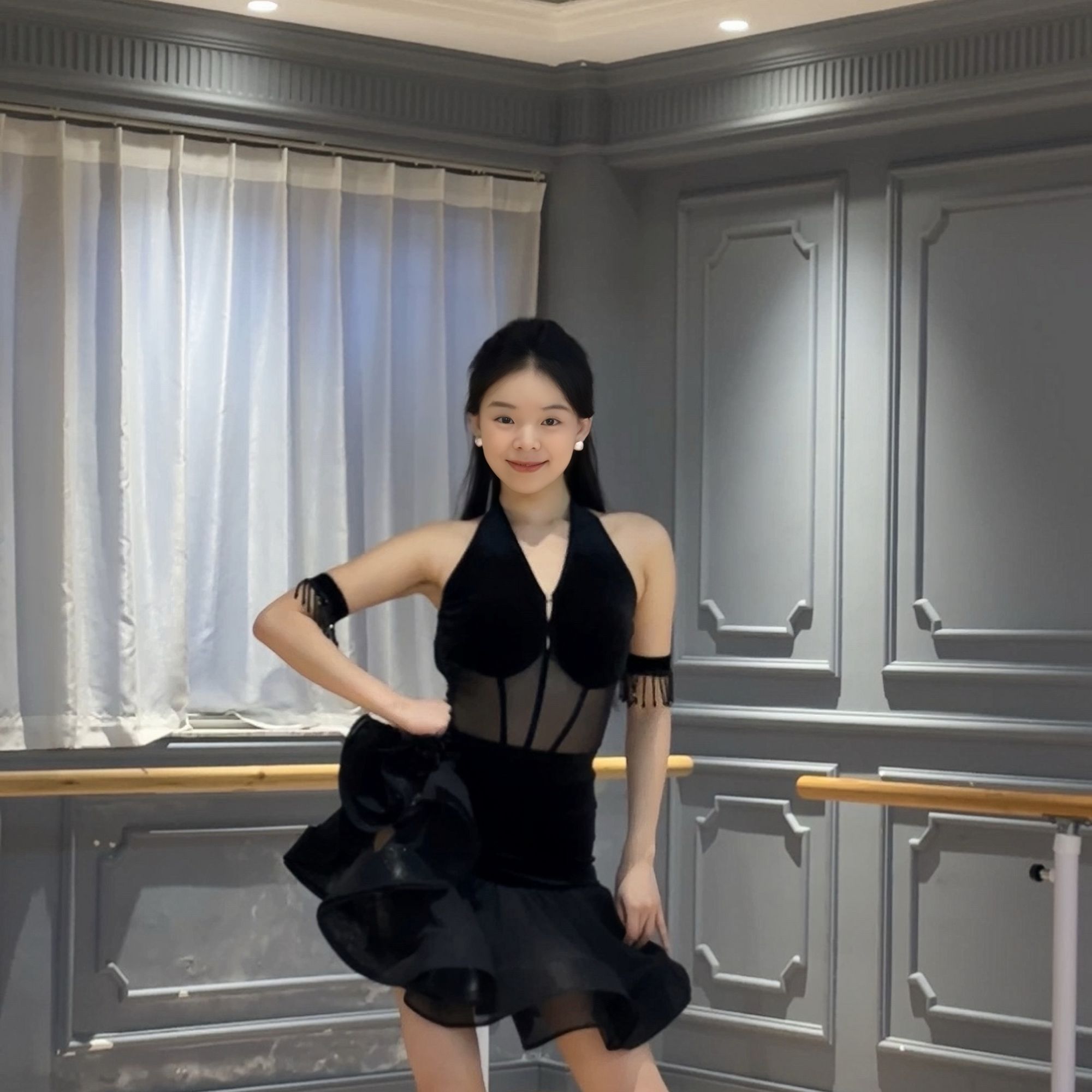 PUNK022拉丁分体套装丝绒质地自带胸垫底裤团购可优惠 - 图1