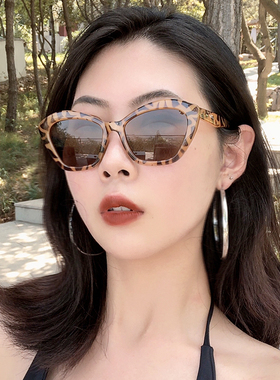 猫眼复古风果冻色太阳镜网红同款