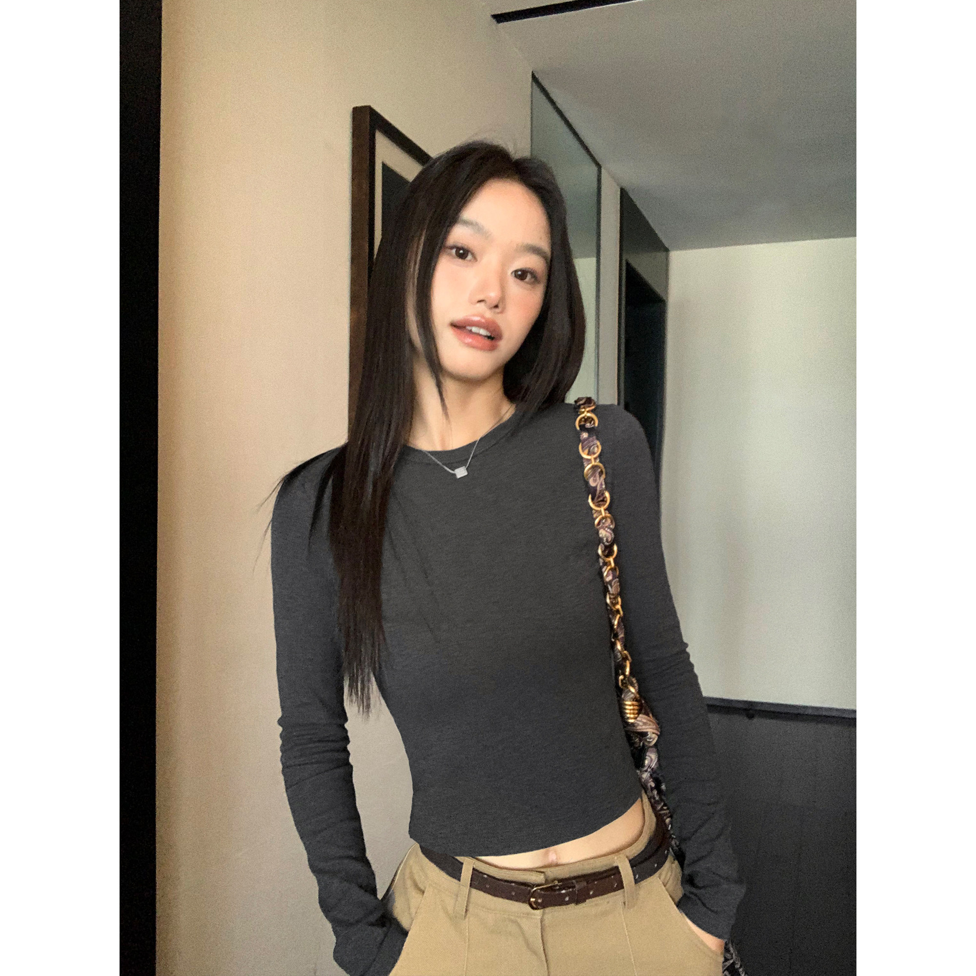 pusumede 纯色tee 经典圆领长袖针织打底衫女秋季内搭正肩T恤上衣,淘宝优惠券,粉丝福利购,淘宝优惠卷