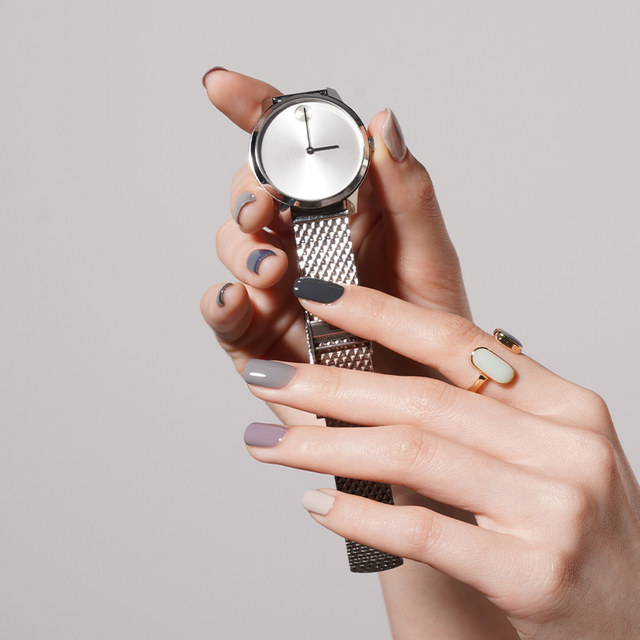 Unna (beauty) world suddenly low saturation Morandi jump color manicure 2024 new nail polish gel manicure shop