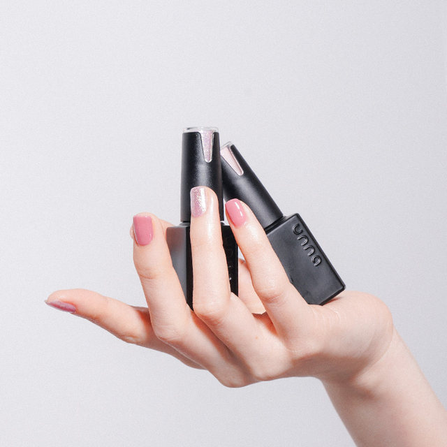 UNNA spring and summer berry red nail polish