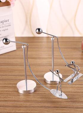 金属铁人平衡摆件冲浪滑雪小王子桌面把玩趣味礼物节庆礼品定制