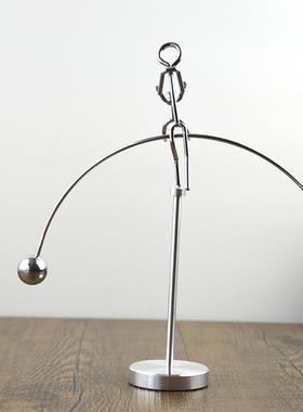 情侣双人平衡摆摆件 物理力学动态平衡仪 双人体操小铁人定制