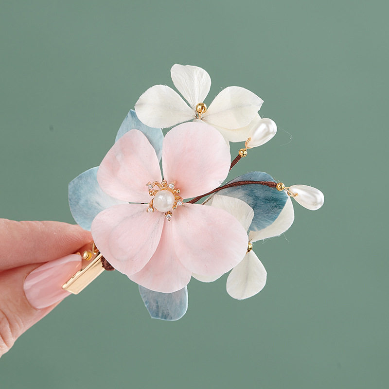 新中式非遗蚕丝花朵发夹手工复古绒花鸭嘴夹现代古装汉服边夹头饰,淘宝优惠券,粉丝福利购,淘宝优惠卷