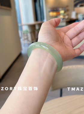 冰种天然岫玉玉镯绿色手镯岫玉