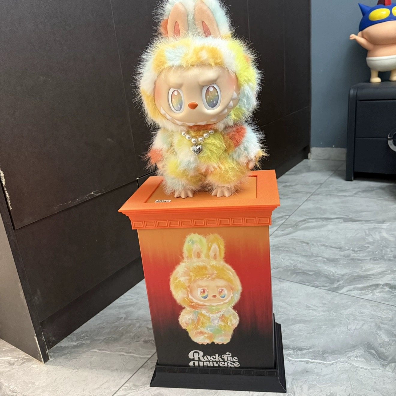3D打印罗马柱底座适用于LABUBU拉布布ROCK大娃大夏日展示台防尘罩,淘宝优惠券,粉丝福利购,淘宝优惠卷