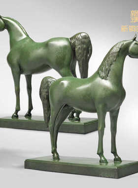 艺术家李晓林限量马雕塑黄铜摆件