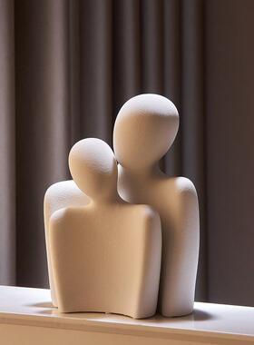 情侣艺术意式极简摆件酒柜客厅玄关电视柜家居软装饰品侘寂风高级