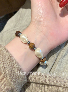 晚睡的桔梗「白崖」巴洛克珍珠木纹珠手链温柔气质小众百搭手饰