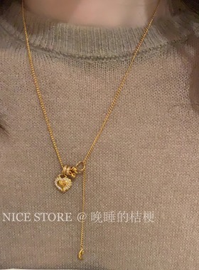 晚睡的桔梗I磨砂爱心沙金项链