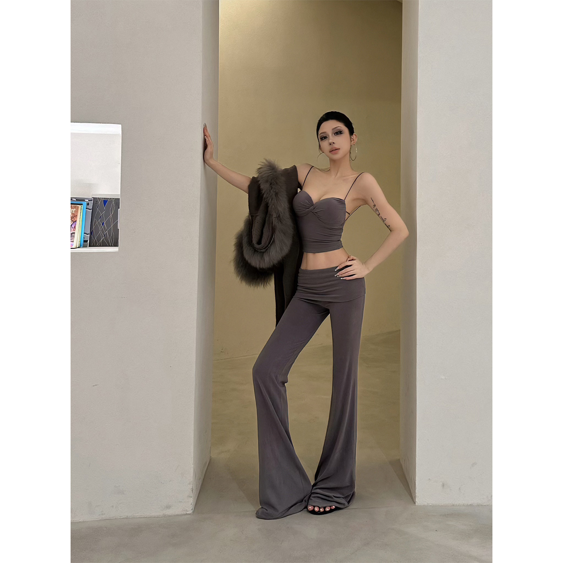 福尔尼斯悦 辣妹套装女2025冬季抹胸背心吊带上衣长裤子两件套,淘宝优惠券,粉丝福利购,淘宝优惠卷