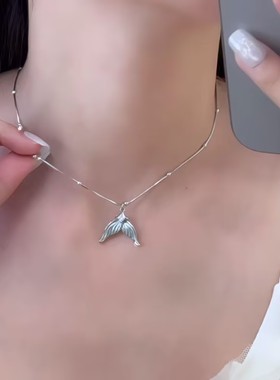 新款银色鱼尾吊坠项链