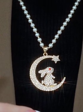 高级感月兔项链女网红爆款轻奢精致小众设计毛衣链女2022年新款潮