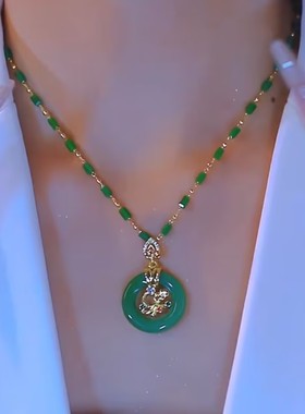 时尚绿色平安扣项链女高级感爆款轻奢气质百搭小众设计感项链女