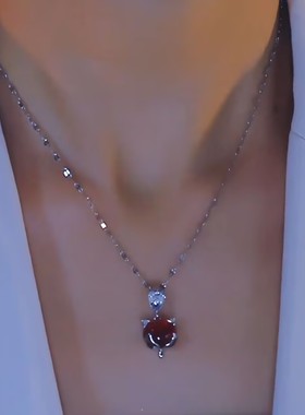 新款红色狐狸吊坠项链女网红爆款