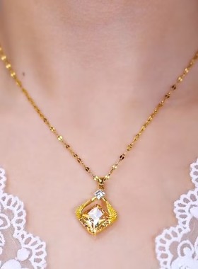 独特咖色菱形几何项链女网红爆款轻奢气质百搭小众设计感精美项链