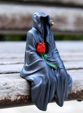 万圣创意个性神秘黑衣人桌面摆件