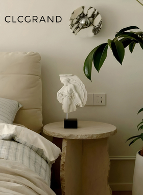 中古风维纳斯女神人物雕塑摆件