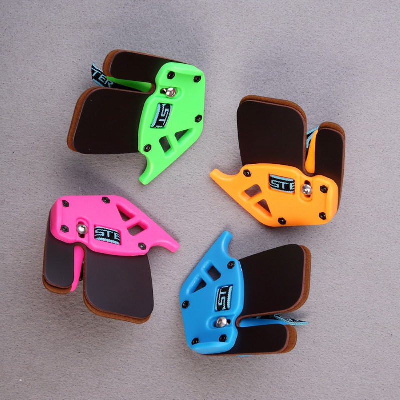 BICASTER贝卡斯特反曲弓传统射箭护具配件专业弓箭竞技光护臂护指,淘宝优惠券,粉丝福利购,淘宝优惠卷