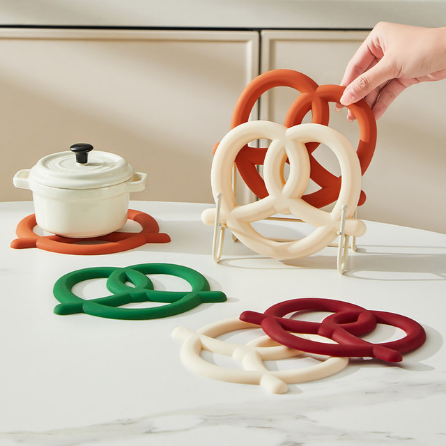 Silicone Insulation Pad Dining Table Pad Coaster Alkaline Water Anti-scalding Pad