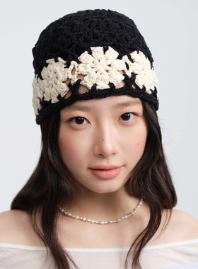 CLASICO钩花镂空包头帽女秋冬