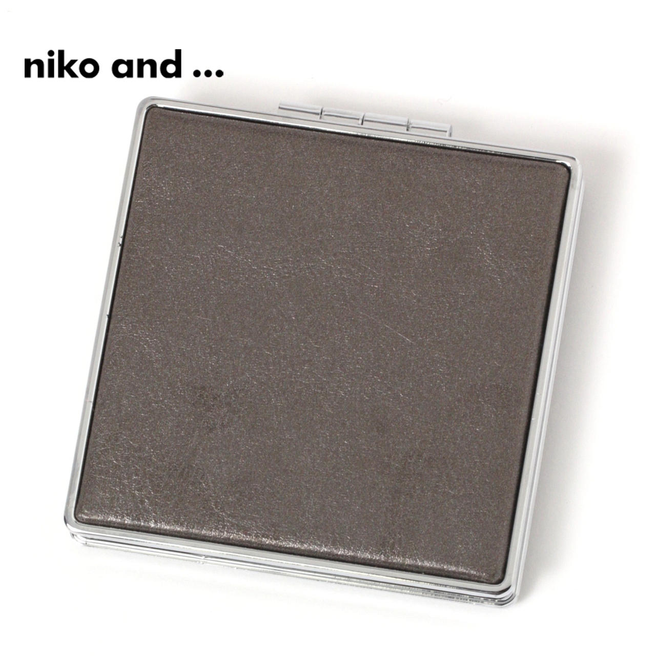 niko and…化妆镜2024春季新款时尚创意便携通勤小镜子104719-图3