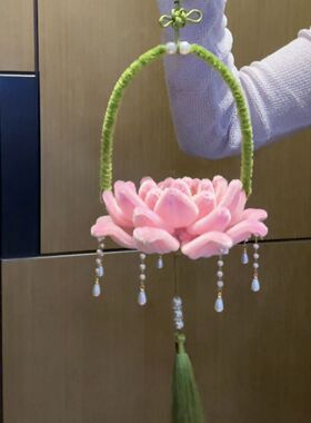中秋节灯笼扭扭棒荷花灯笼手工di