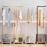 Вешалка приземляется простые прикроватные полки, уголки полки одежды, домашняя вешалка