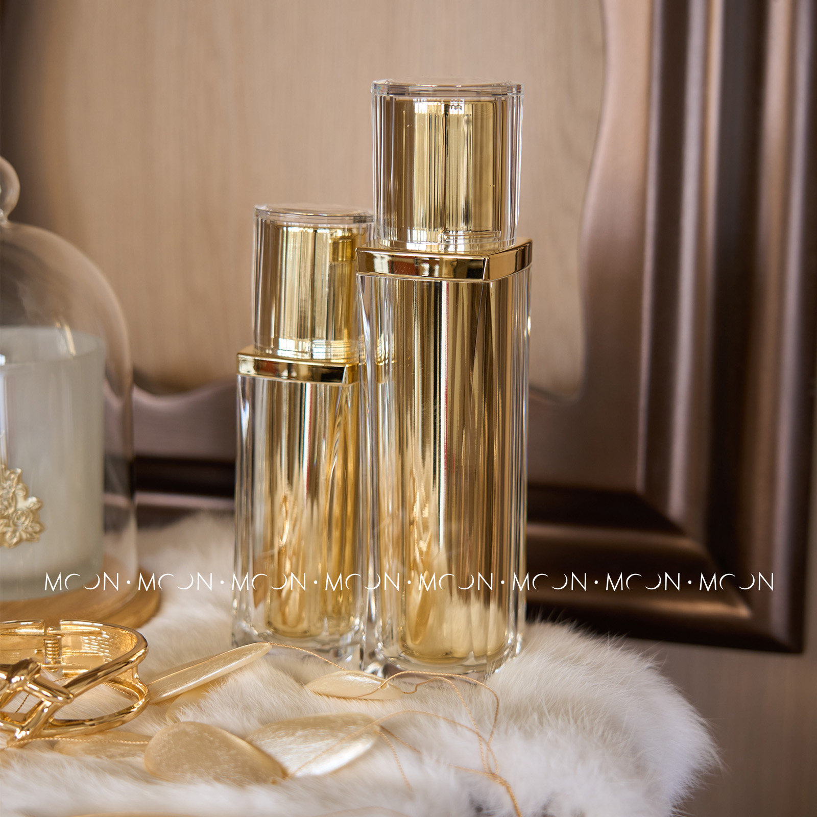 MOON慕空间样板房衣帽间女士衣柜摆件马甲丝巾连衣裙软装饰品陈列,淘宝优惠券,粉丝福利购,淘宝优惠卷