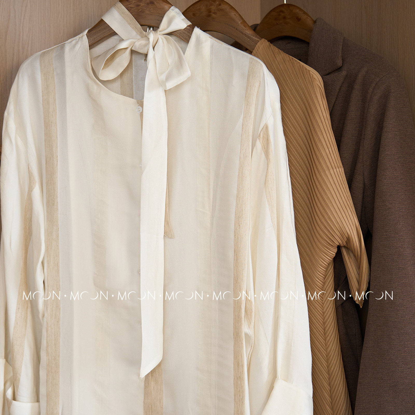 MOON慕空间样板房女士衣帽间衣柜新中式衣服摆件全屋定制展厅饰品,淘宝优惠券,粉丝福利购,淘宝优惠卷