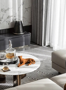 现代风格玻璃酒具圆形大理石托盘