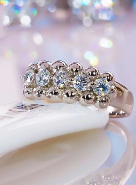 D色莫桑石韩系双排珠子钻戒