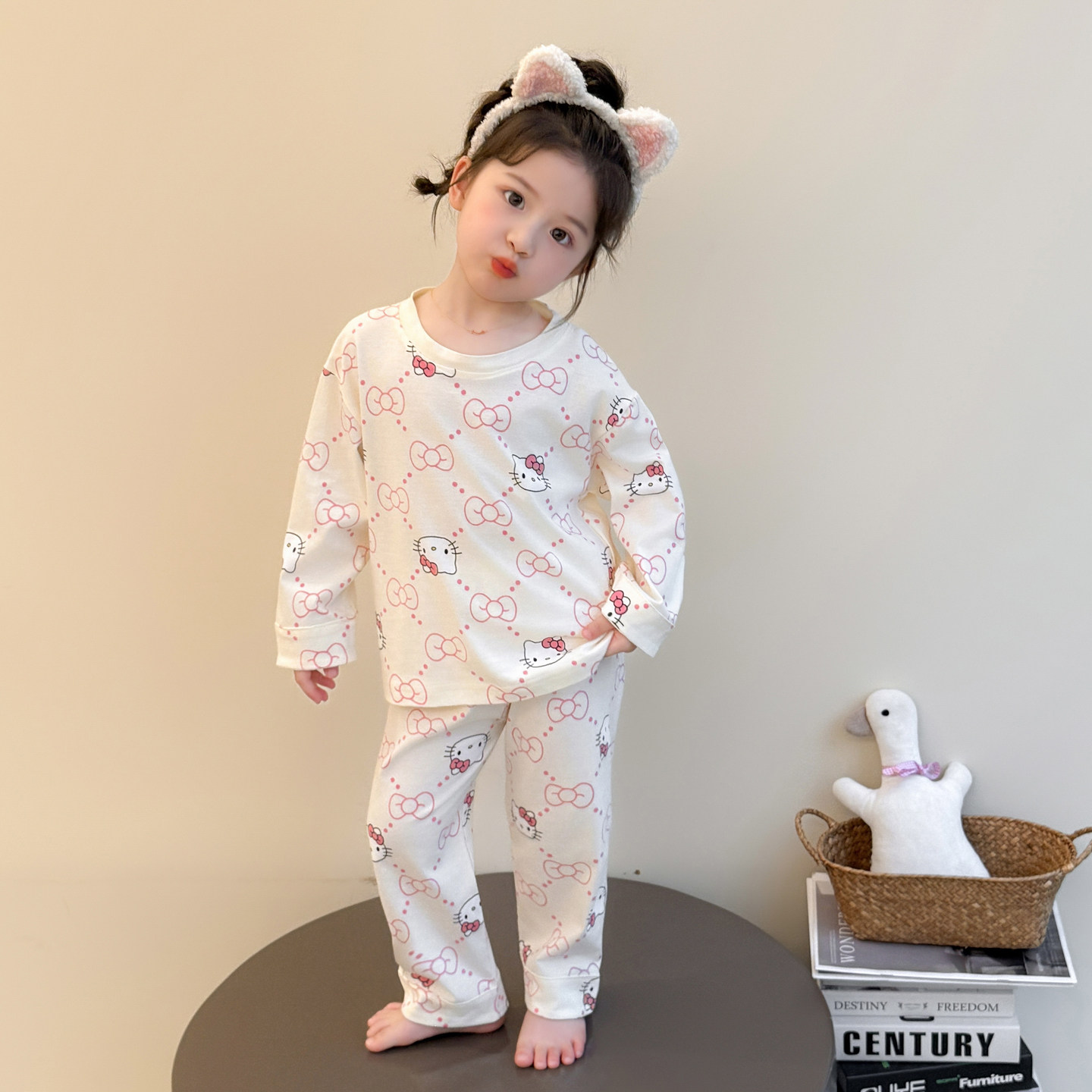 儿童睡衣女童春秋款长袖长裤2025年新款纯棉KT猫印花套装家居服,淘宝优惠券,粉丝福利购,淘宝优惠卷