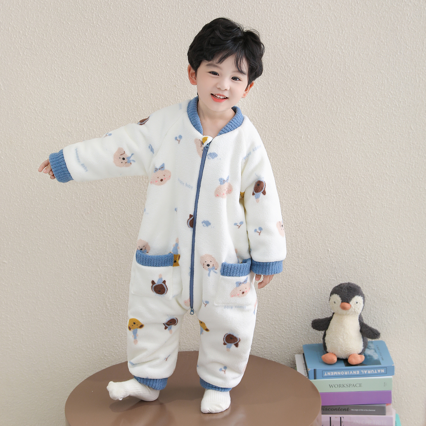 儿童睡衣连体冬款珊瑚绒男宝三层夹棉加厚爬行服冬季男童连身睡袋 - 图2